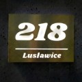 Tabliczka podświetlana z numerem i ulicą